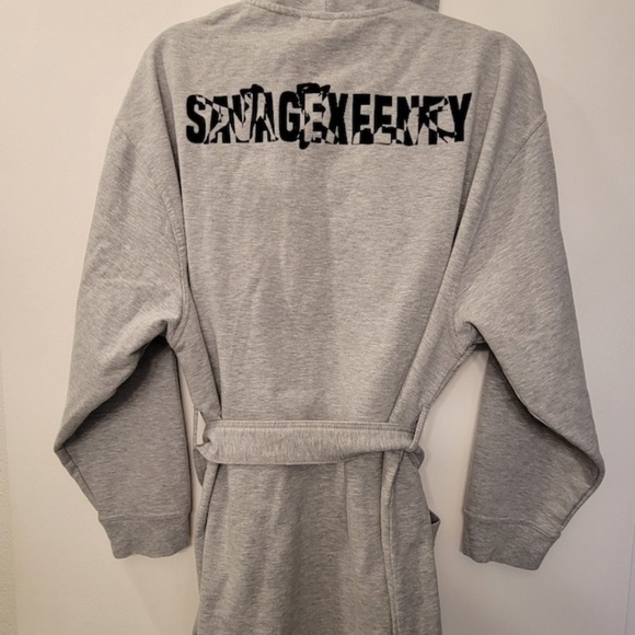 Savage X Fenty by Rihanna Jersey Knit Hooded Robe - Picture 8 of 9